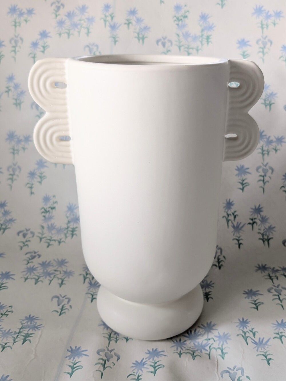 Ferm Living Muses Ania Vase White Stoneware Mid Century Modern Minimalist Greek